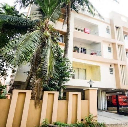 Hotel Crystal Cottage Bhubaneswar Esterno foto