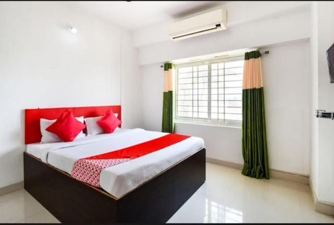 Hotel Crystal Cottage Bhubaneswar Esterno foto