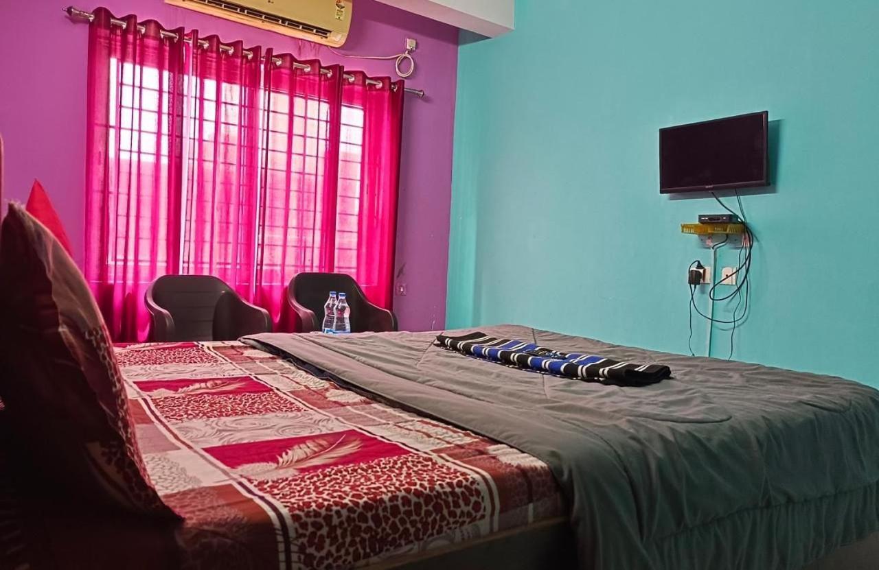 Hotel Crystal Cottage Bhubaneswar Esterno foto